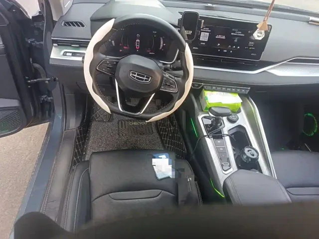 Geely Xingrui — Фото автомобиля 2