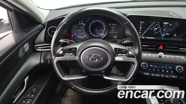 Hyundai Avante CN7 — Фото автомобиля 19