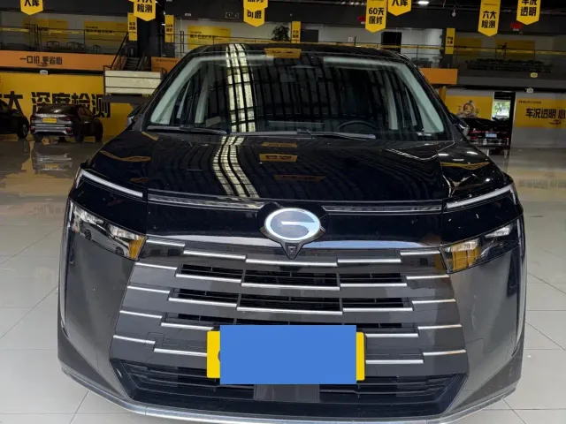 GAC Trumpchi E8 — Фото автомобиля 3