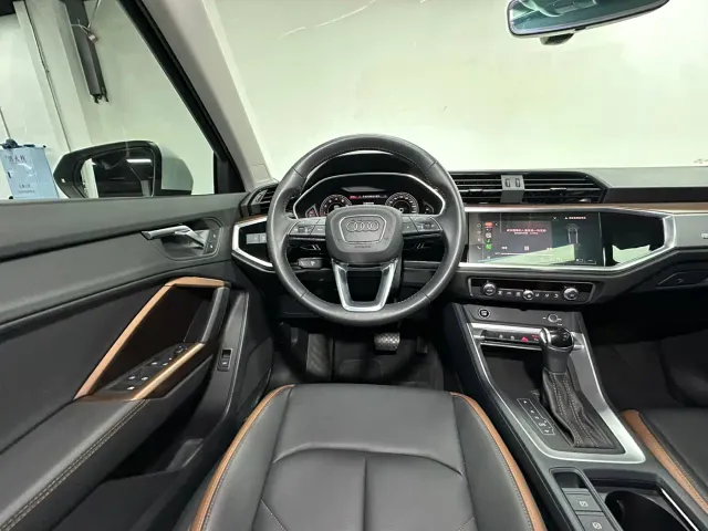 Audi Q3 — Фото автомобиля 15