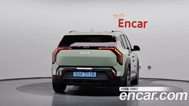 Kia EV3 — Фото автомобиля 4