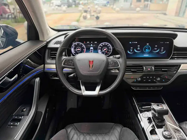 Hongqi HS5 — Фото автомобиля 6