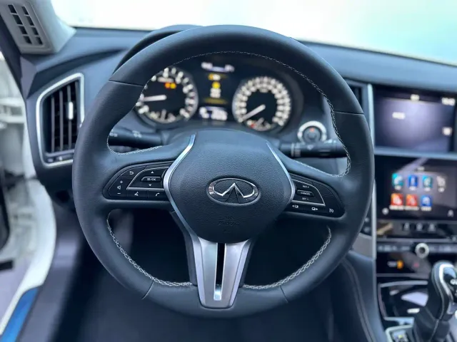Infiniti Q50L — Фото автомобиля 17