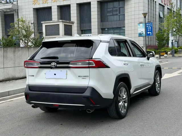 Toyota Wildlander — Фото автомобиля 5