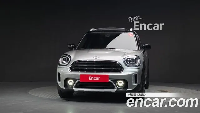 Mini Countryman — Фото автомобиля 3