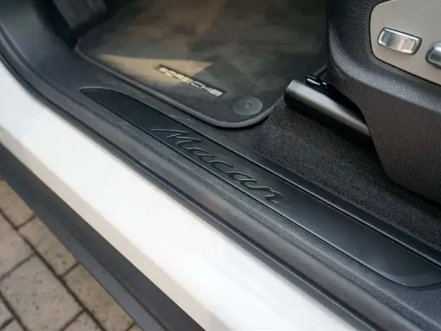 Porsche Macan — Фото автомобиля 24