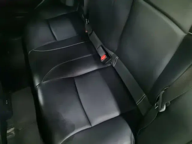 Toyota Corolla — Фото автомобиля 16