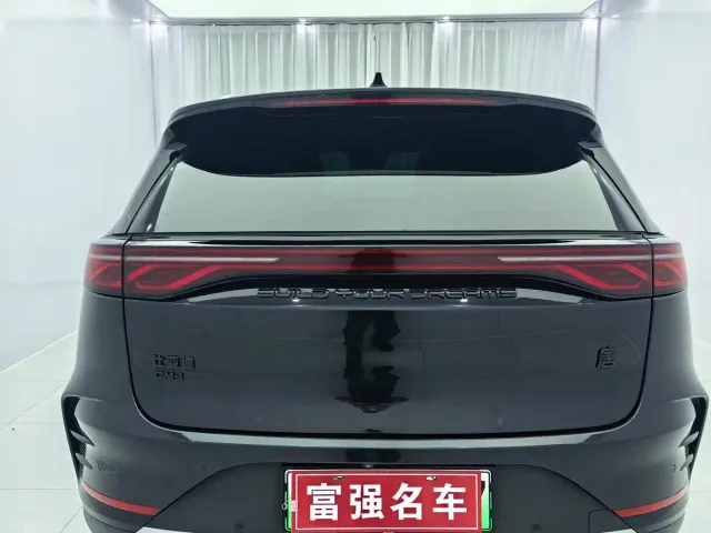 BYD Tang — Фото автомобиля 5