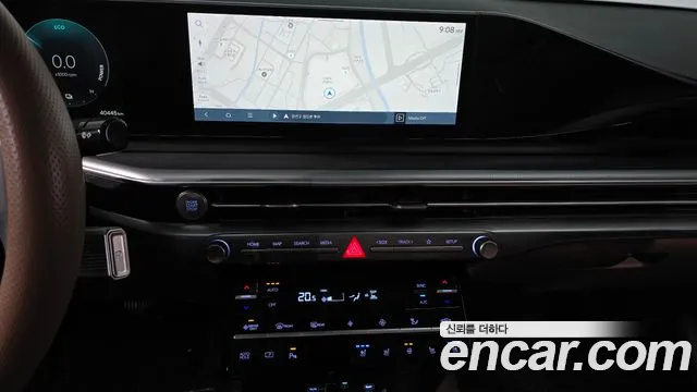 Hyundai Grandeur GN7 — Фото автомобиля 11
