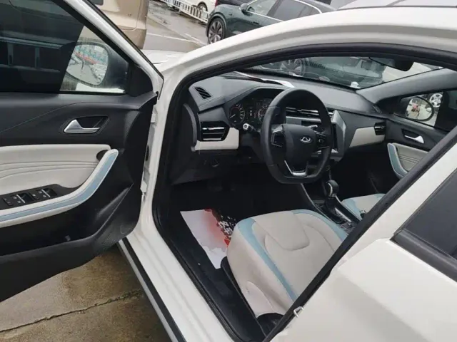 Chery Tiggo 3x — Фото автомобиля 15