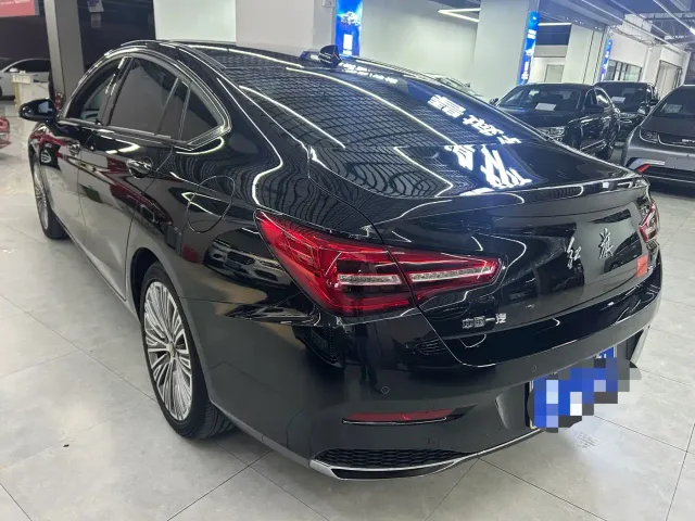 Hongqi H5 — Фото автомобиля 4
