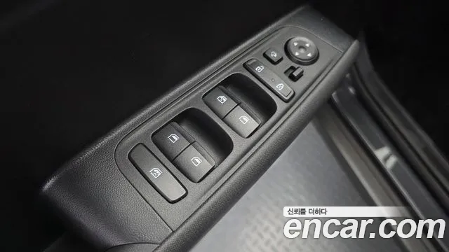 Hyundai Casper Casper Essential — Фото автомобиля 13