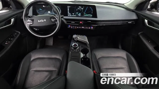 Kia EV6 — Фото автомобиля 10