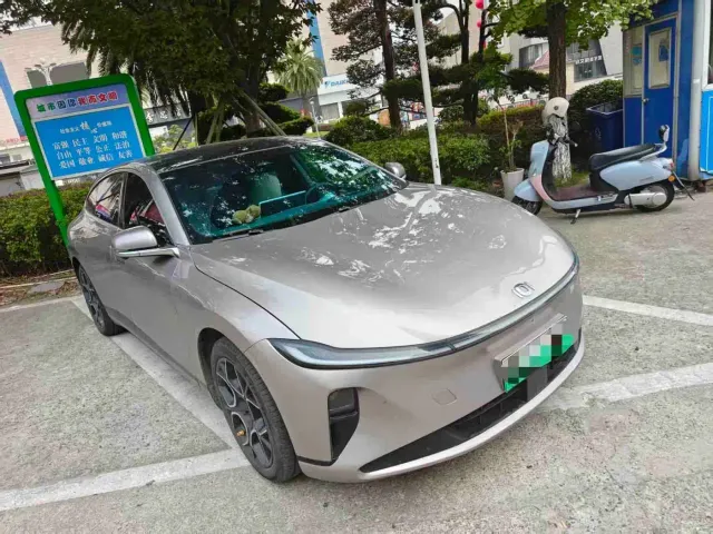 Changan Qiyuan A07 — Фото автомобиля 3