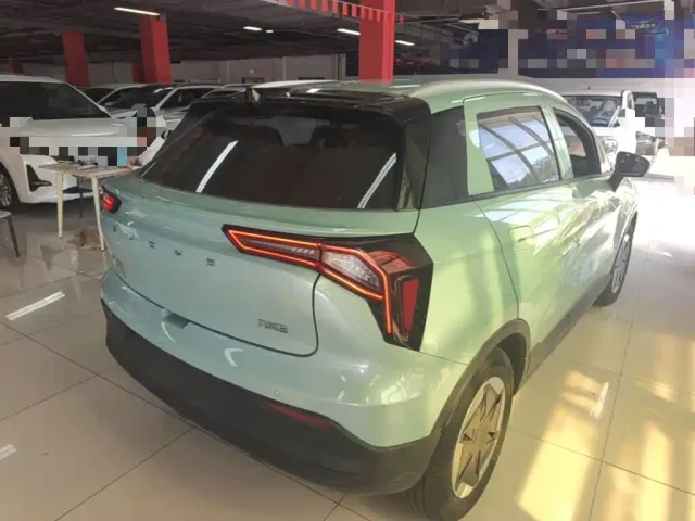 Geely Geometry E Firefly — Фото автомобиля 6
