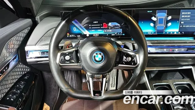 BMW 7 Series — Фото автомобиля 21