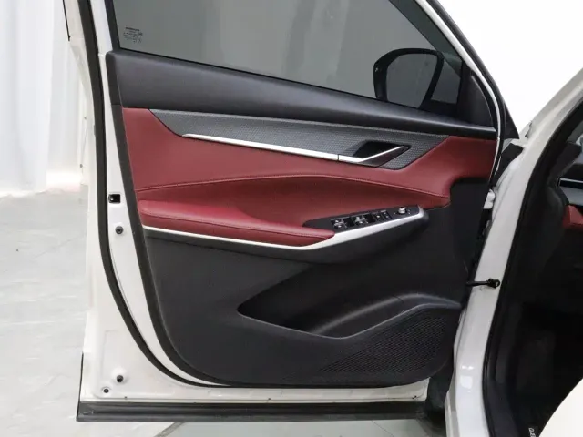 Changan CS75 Plus — Фото автомобиля 10