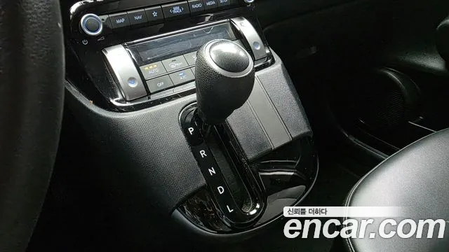 Hyundai Casper — Фото автомобиля 12