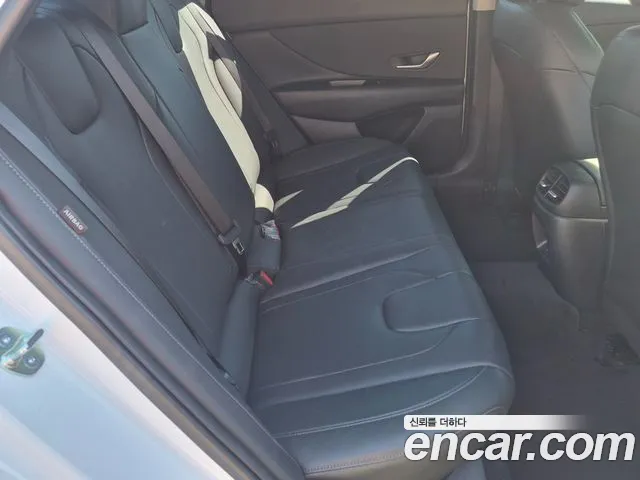 Hyundai Avante — Фото автомобиля 19
