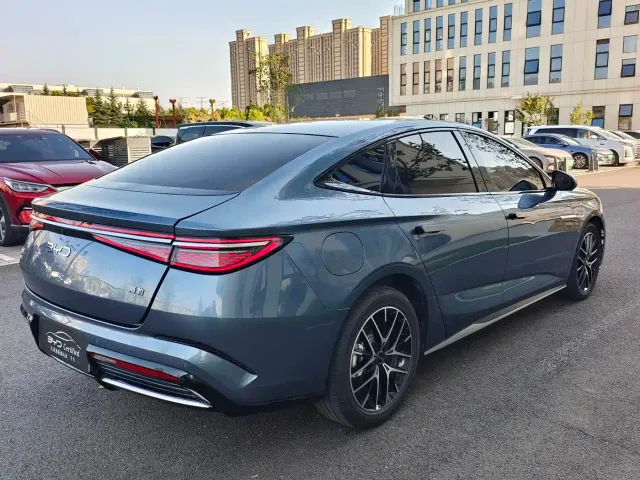 BYD Seal — Фото автомобиля 21