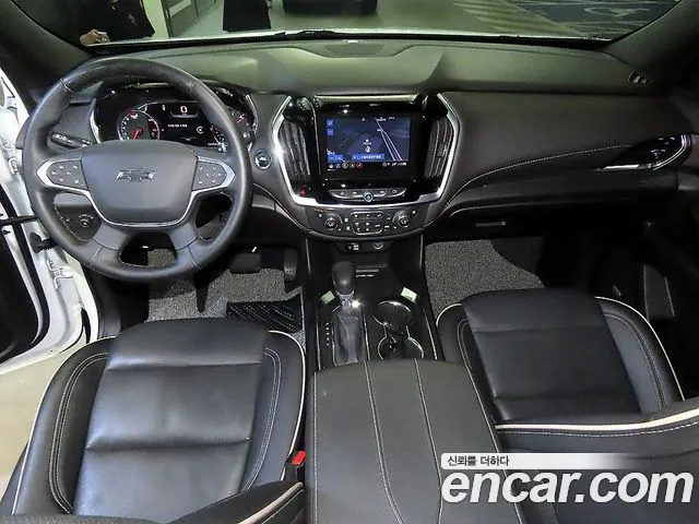 Chevrolet Traverse — Фото автомобиля 10