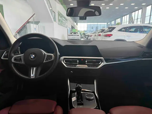 BMW 3 Series — Фото автомобиля 19