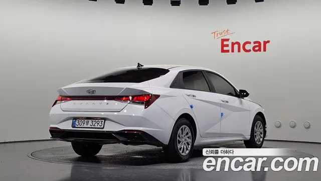 Hyundai AVANTE Avante (CN7) 1.6 LPi (Для проката) — Фото автомобиля 2