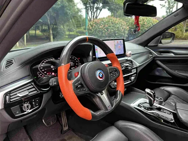 BMW 5 Series — Фото автомобиля 4