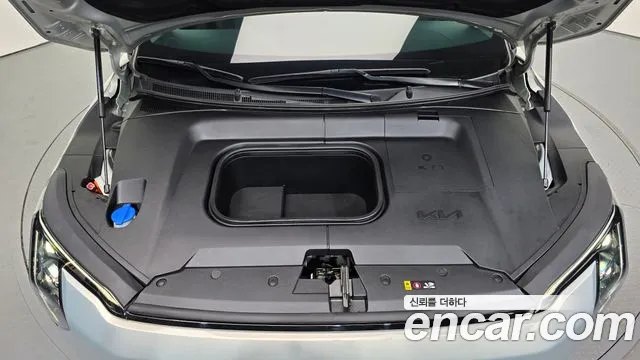 Kia EV3 — Фото автомобиля 9