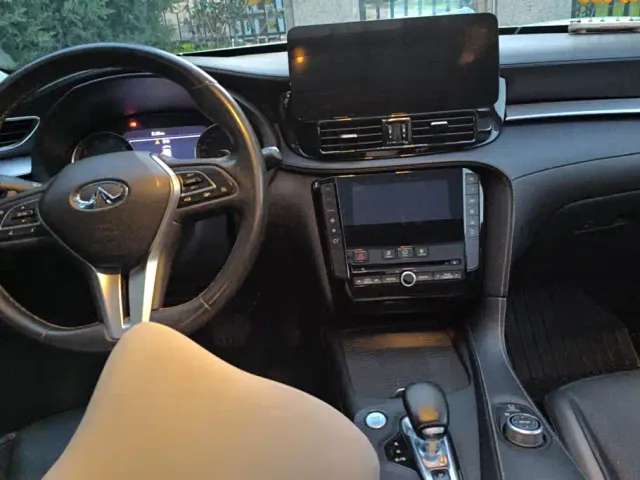 Infiniti QX50 — Фото автомобиля 12