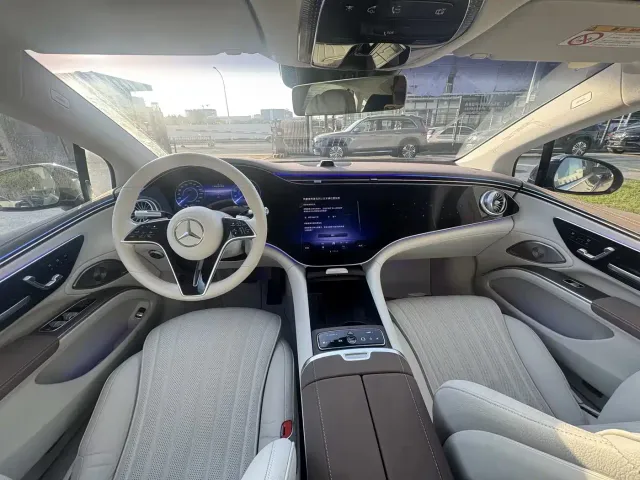 Mercedes-Benz EQS — Фото автомобиля 8