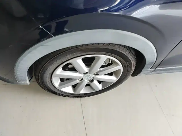 Leapmotor T03 — Фото автомобиля 22