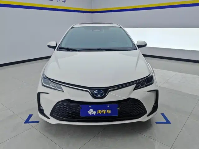 Toyota Corolla — Фото автомобиля 2