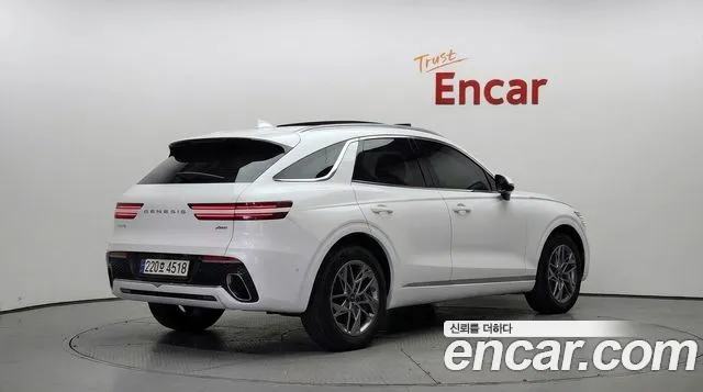 Genesis GV70 — Фото автомобиля 2