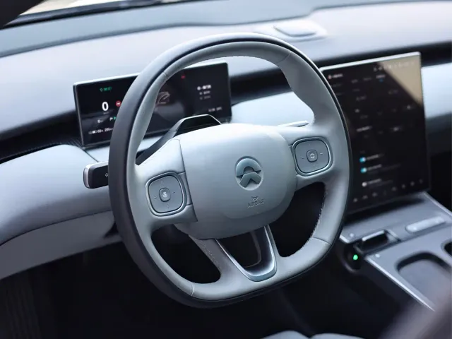 Nio ET5 Touring — Фото автомобиля 9