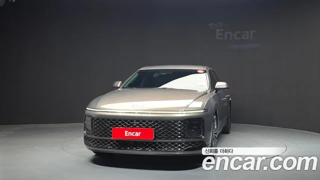 Hyundai Grandeur GN7 — Фото автомобиля 3