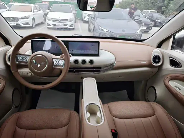 Wuling Bingo — Фото автомобиля 9