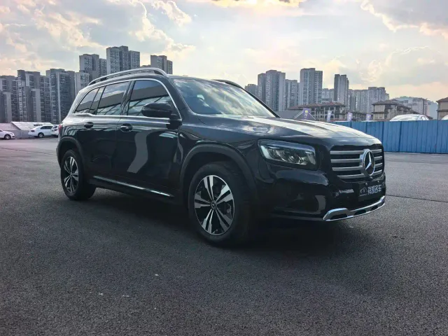 Mercedes-Benz GLB-Class — Фото автомобиля 2