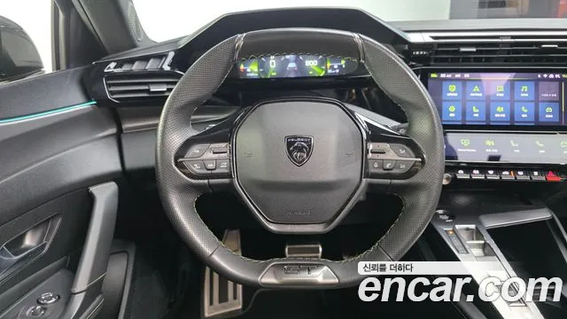 Peugeot 308 — Фото автомобиля 13