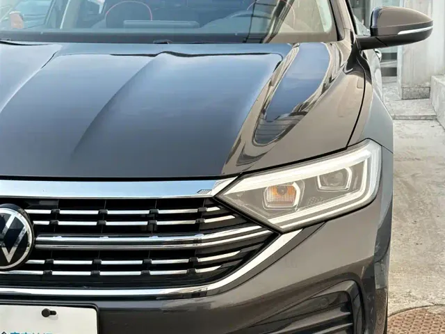 Volkswagen Sagitar — Фото автомобиля 14