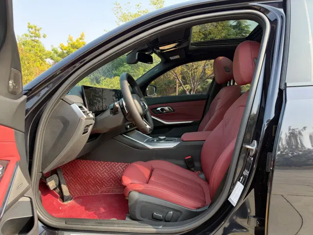 BMW 3 Series — Фото автомобиля 12