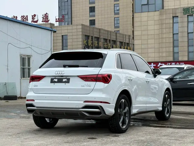 Audi Q3 — Фото автомобиля 7