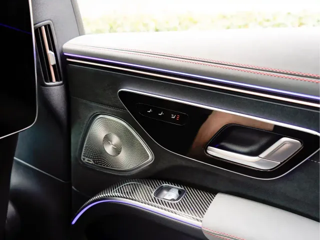 Mercedes-Benz EQS AMG — Фото автомобиля 16