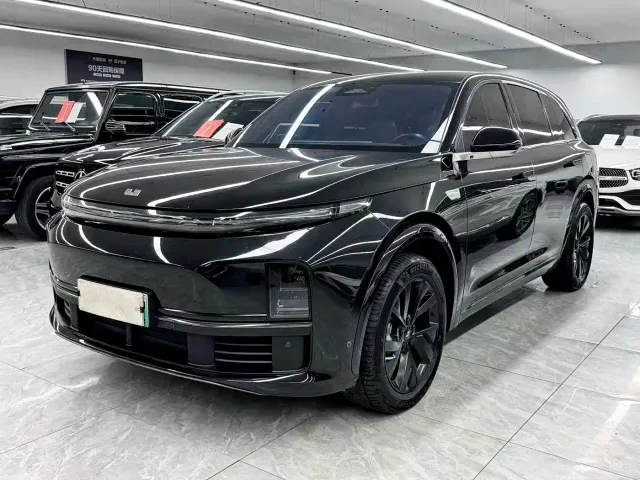 Фотография автомобиля — Li Auto L7