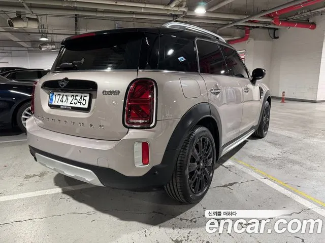 MINI Countryman — Фото автомобиля 2