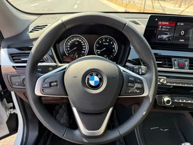 BMW X1 — Фото автомобиля 17