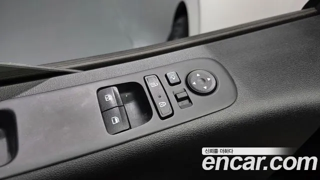 Hyundai Staria — Фото автомобиля 27