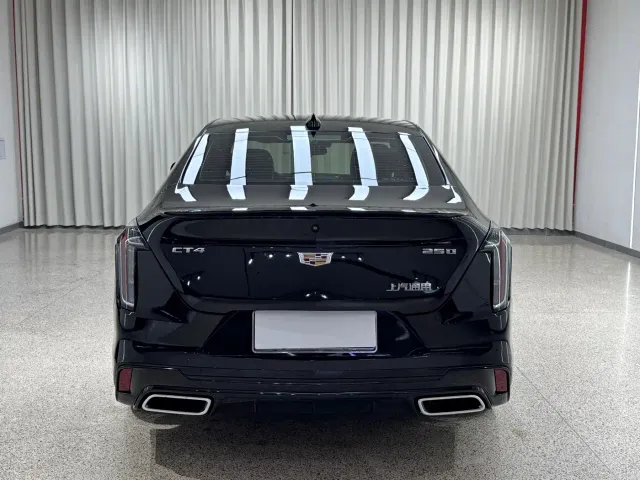 Cadillac CT4 — Фото автомобиля 25