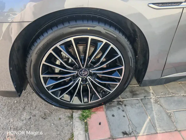 BYD Han — Фото автомобиля 3