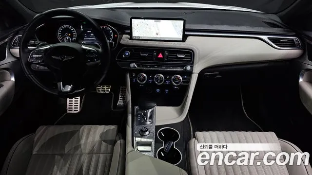 Genesis G70 The New Shooting Brake — Фото автомобиля 10